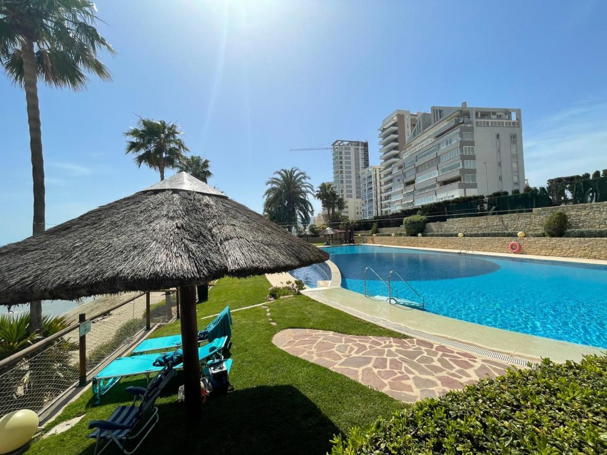 Clp - Beach Front, Pool View And Parking Calpe Kültér fotó