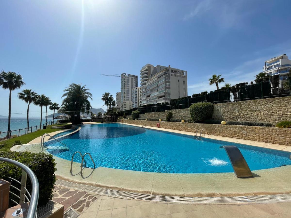 Clp - Beach Front, Pool View And Parking Calpe Kültér fotó